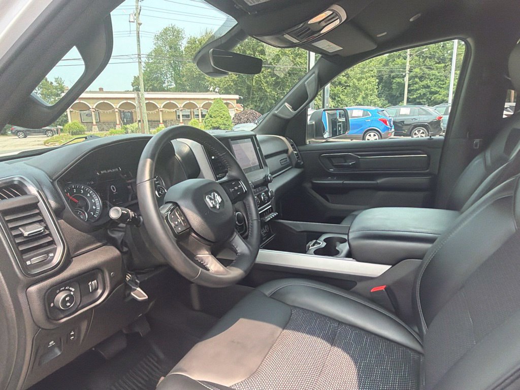 Used 2023 RAM 1500 Big Horn AWD/4WD image 30