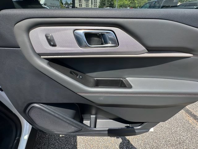 New 2026 Ford Explorer Active w/ Active Comfort Package AWD/4WD image 24