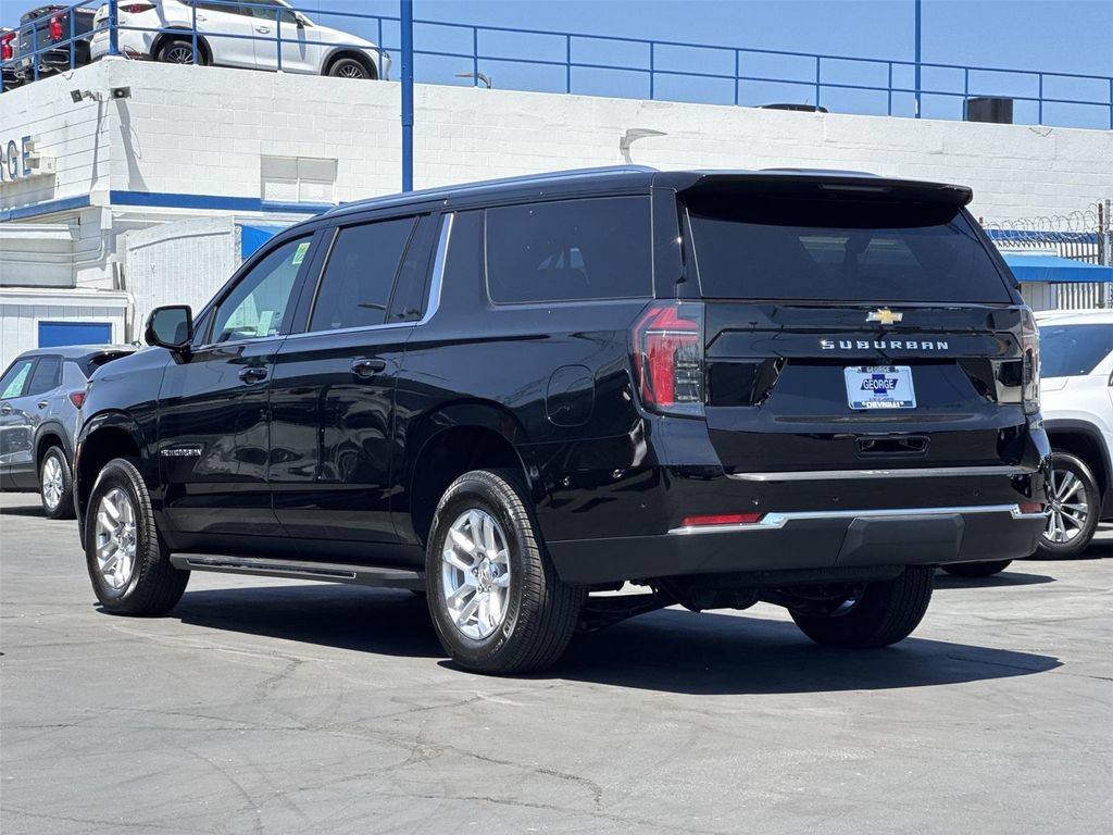 New 2026 Chevrolet Suburban LS RWD image 7