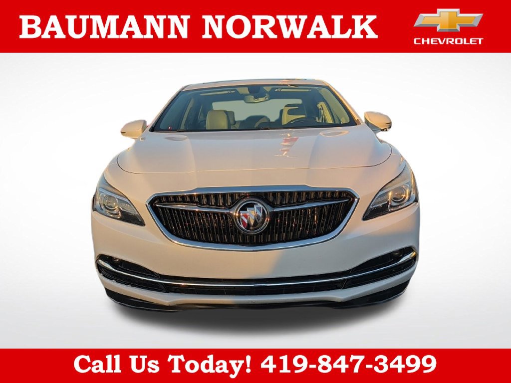 Used 2019 Buick LaCrosse Essence w/ Sun and Shade Package AWD/4WD image 8