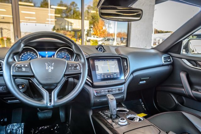 Used 2019 Maserati Ghibli S image 26