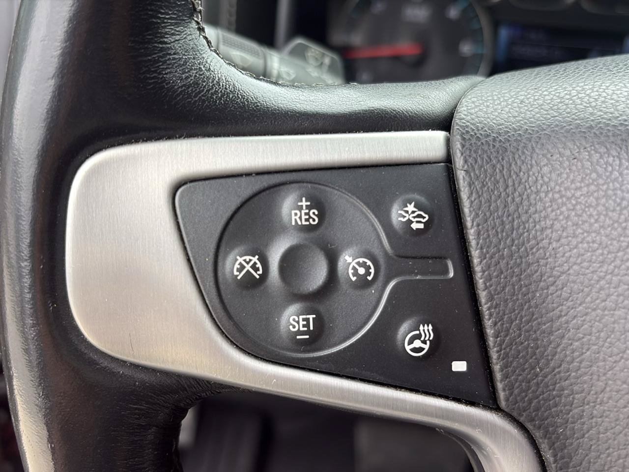 Used 2018 GMC Sierra 1500 SLT AWD/4WD image 14