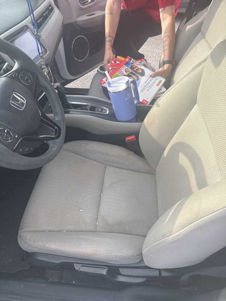 Used 2016 Honda HR-V EX image 9