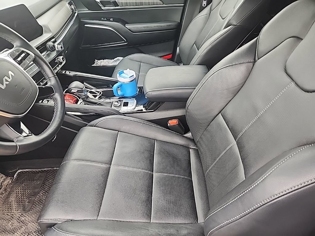 Used 2024 Kia Telluride SX image 4