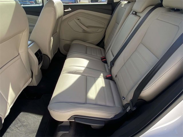 Used 2019 Ford Escape SEL image 10