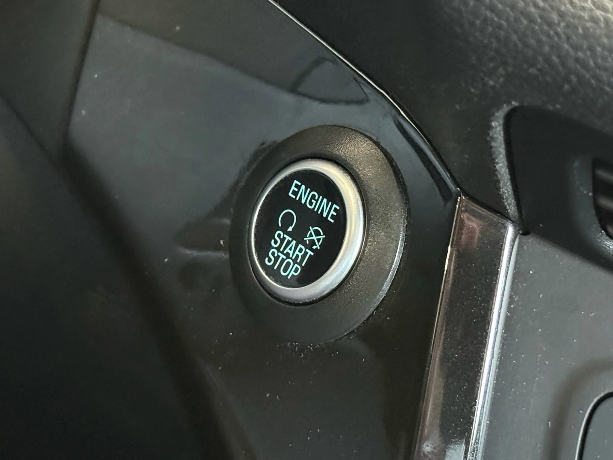 Used 2018 Ford Escape Titanium image 20