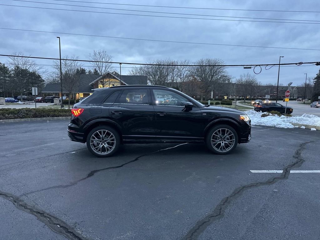 New 2025 Audi Q3 2.0T Premium Plus image 8
