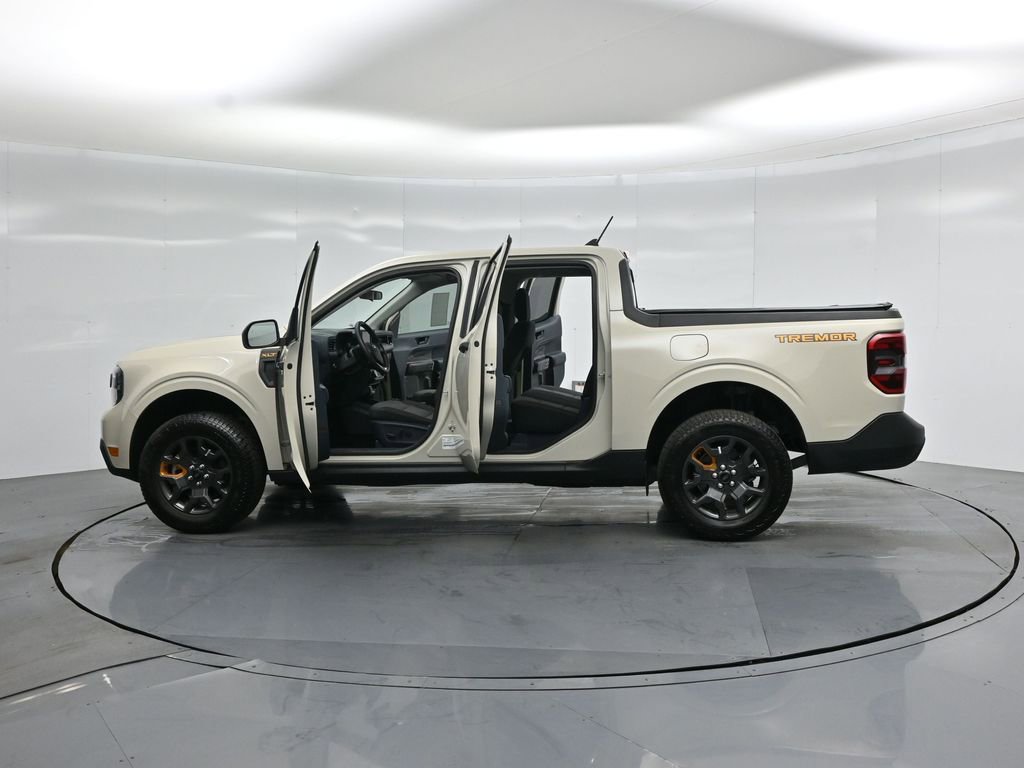 Certified 2024 Ford Maverick Tremor w/ Tremor Off-Road Package image 36