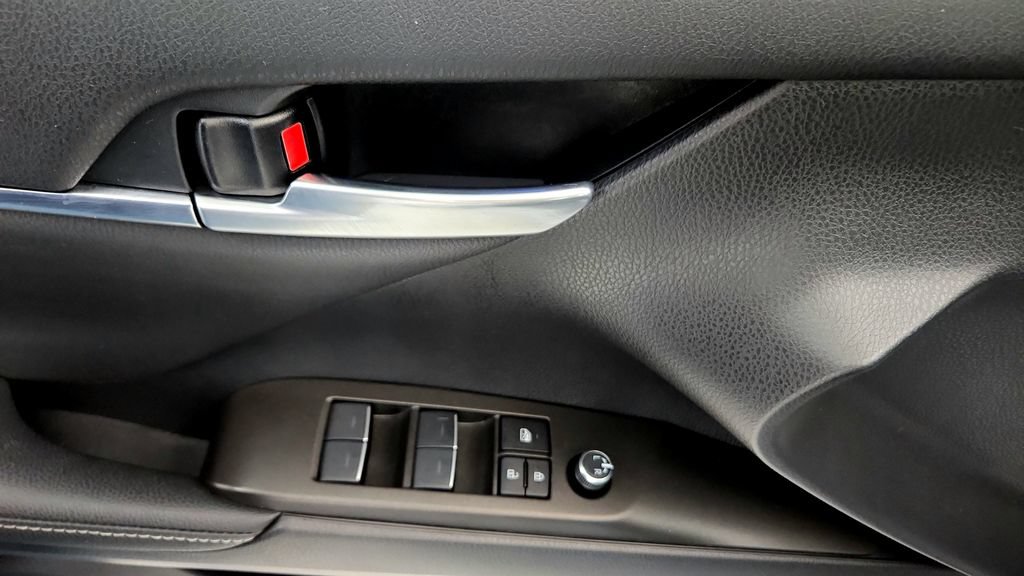 Used 2024 Toyota Camry XSE w/ Navigation Package FWD image 23