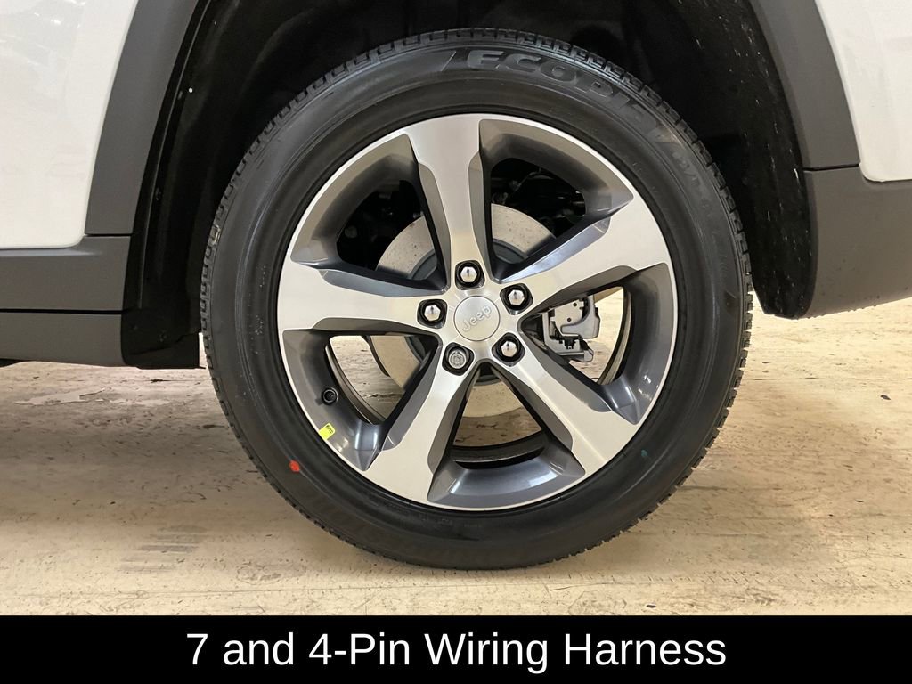 New 2025 Jeep Grand Cherokee Limited w/ Trailer Tow Package image 9