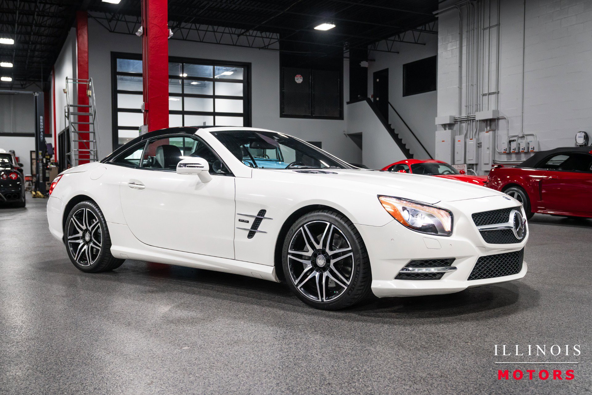 Used 2015 Mercedes-Benz SL 550 image 40