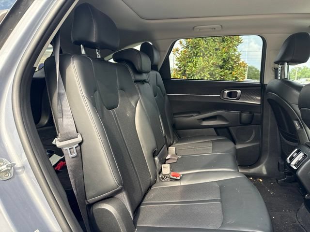 Used 2021 Kia Sorento S w/ Panoramic Sunroof Package FWD image 8