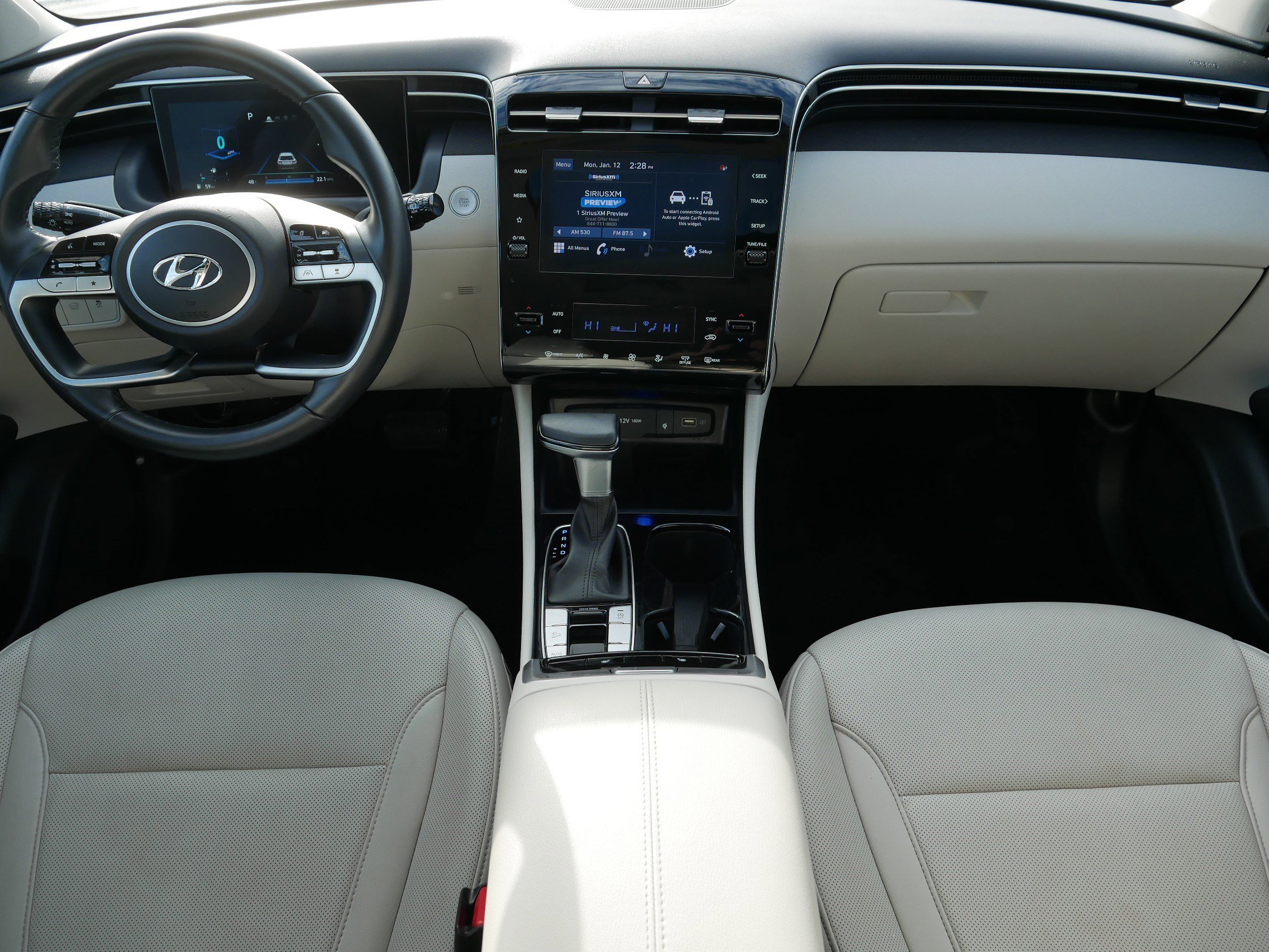 Used 2023 Hyundai Tucson SEL w/ Convenience Package image 10