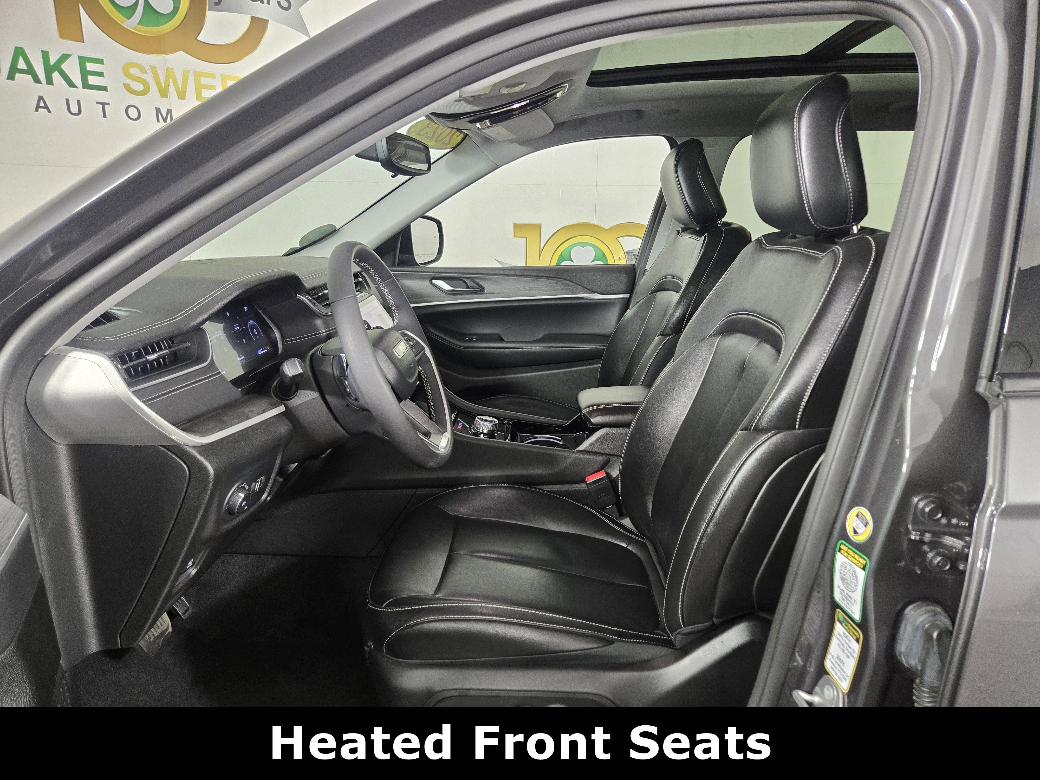 Certified 2023 Jeep Grand Cherokee L Limited w/ Trailer Tow Group (B) image 11