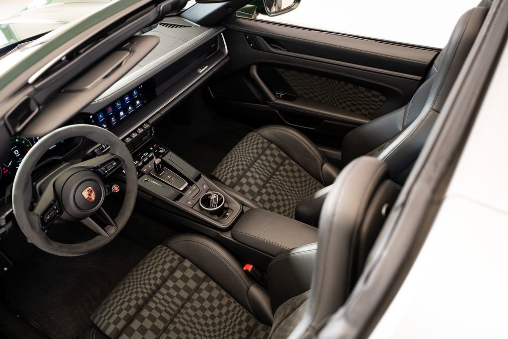 Used 2026 Porsche 911 Targa 4 GTS image 24