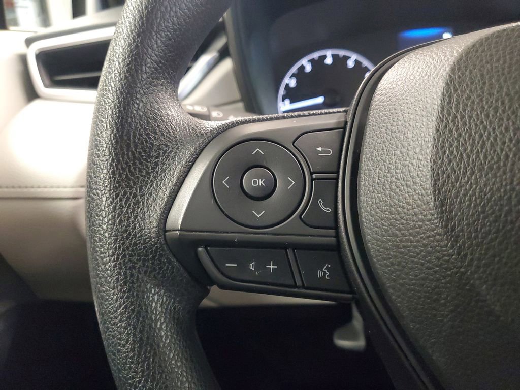 Used 2023 Toyota Corolla Cross L image 20