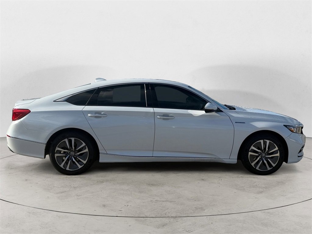 Used 2019 Honda Accord Touring image 6
