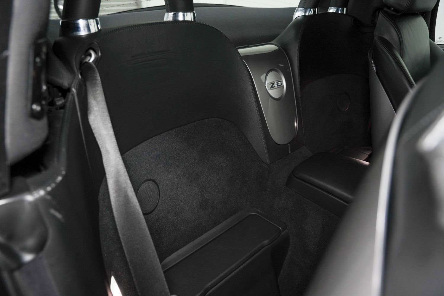 Used 2001 BMW Z8 RWD image 29