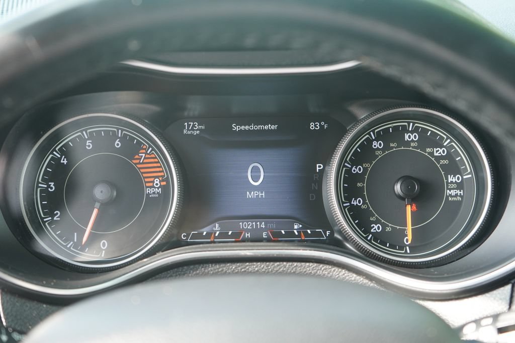 Used 2019 Jeep Cherokee Trailhawk w/ Cold Weather Group AWD/4WD image 18