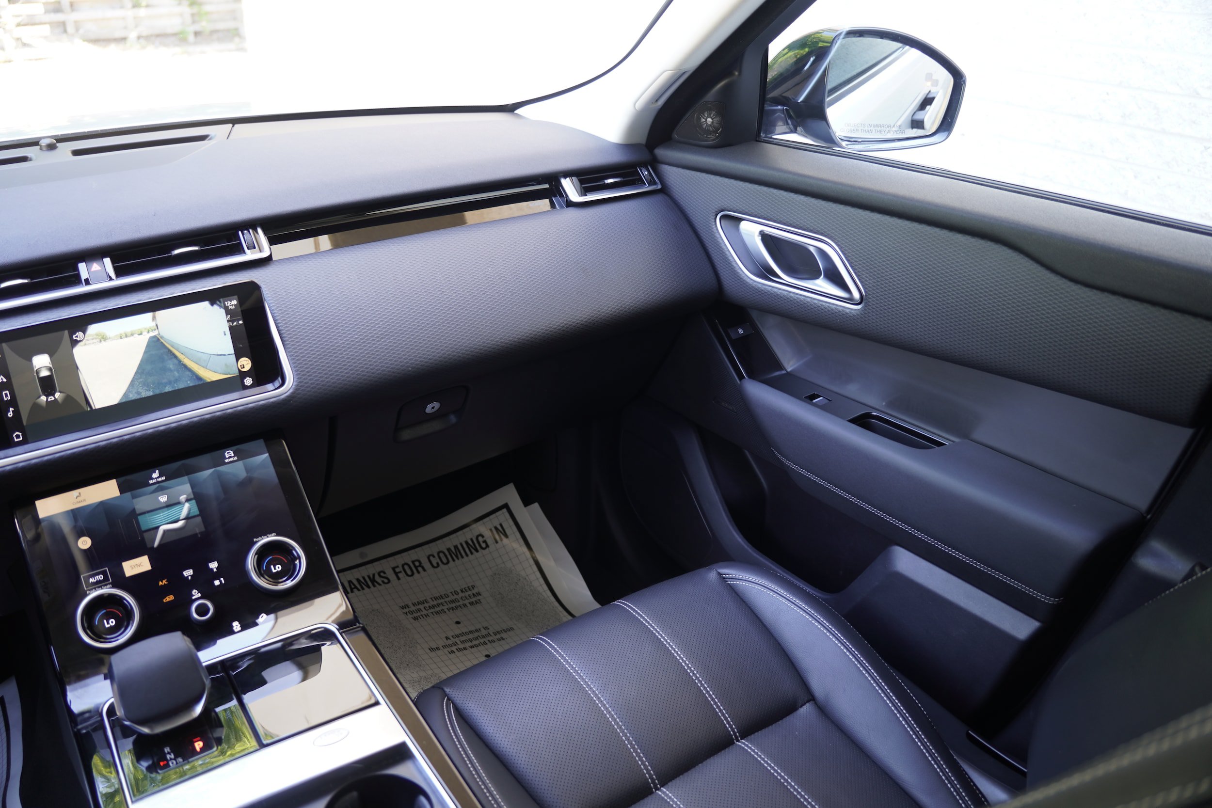 Used 2023 Land Rover Range Rover Velar S AWD/4WD image 25