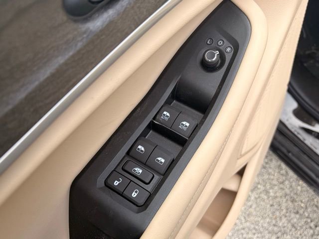 New 2025 Jeep Grand Cherokee Limited AWD/4WD image 13