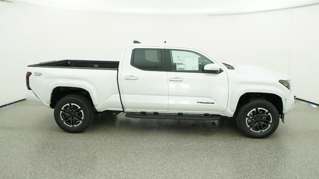 New 2026 Toyota Tacoma TRD Sport AWD/4WD image 11