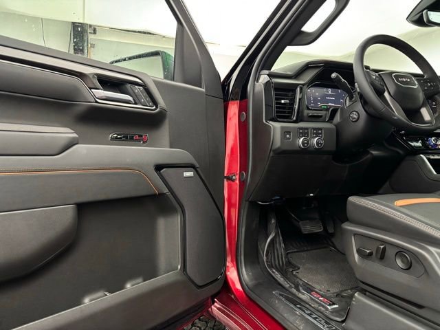New 2025 GMC Sierra 1500 AT4 w/ AT4 Premium Package image 17