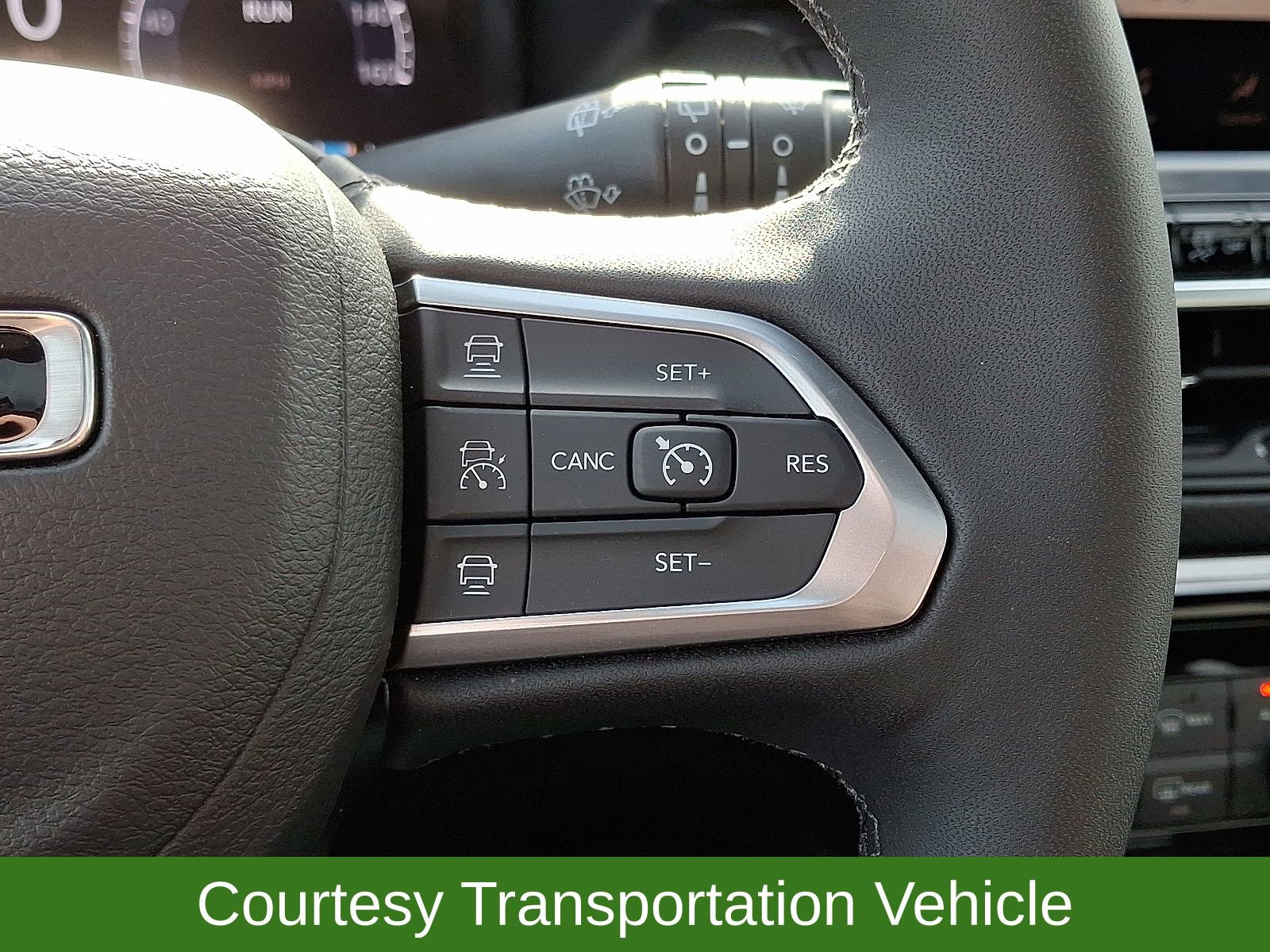 New 2025 Jeep Compass Limited w/ High Altitude Package image 24