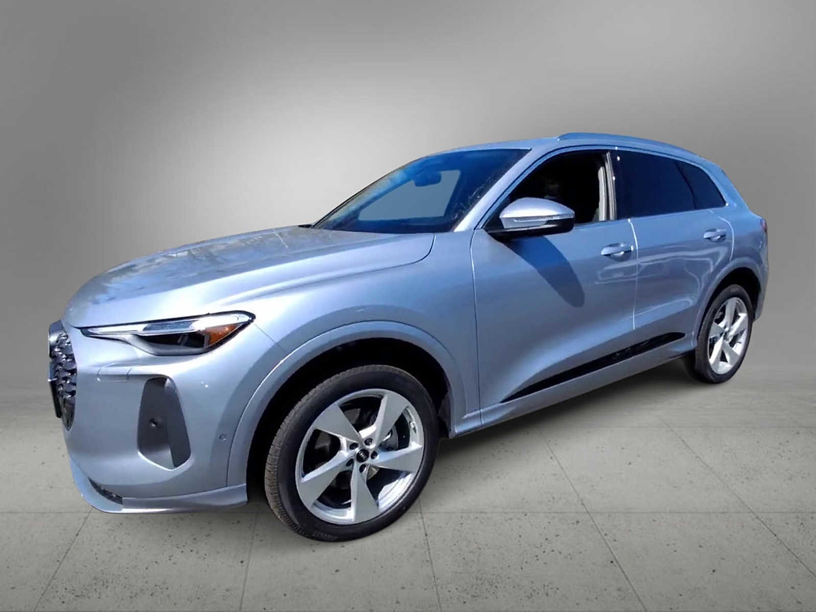 New 2026 Audi Q5 Premium Plus AWD/4WD image 4