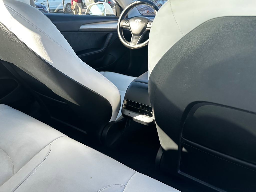 Used 2023 Tesla Model 3 Standard Range image 41