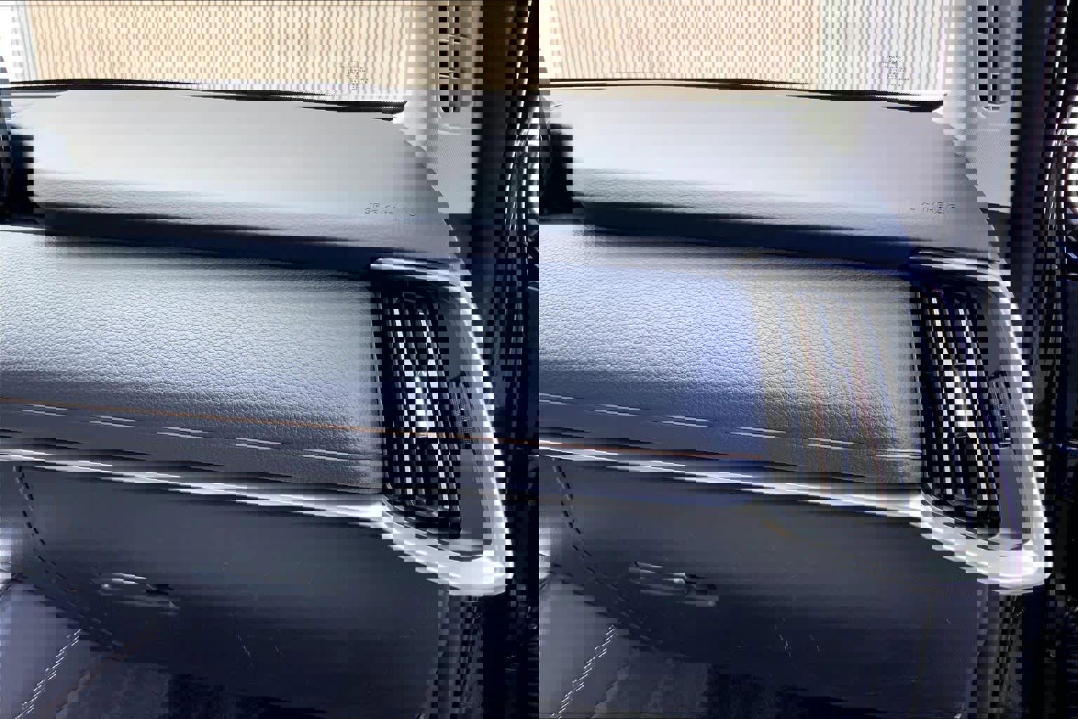 Used 2024 MAZDA CX-90 Plug-In Hybrid w/ Preferred image 19