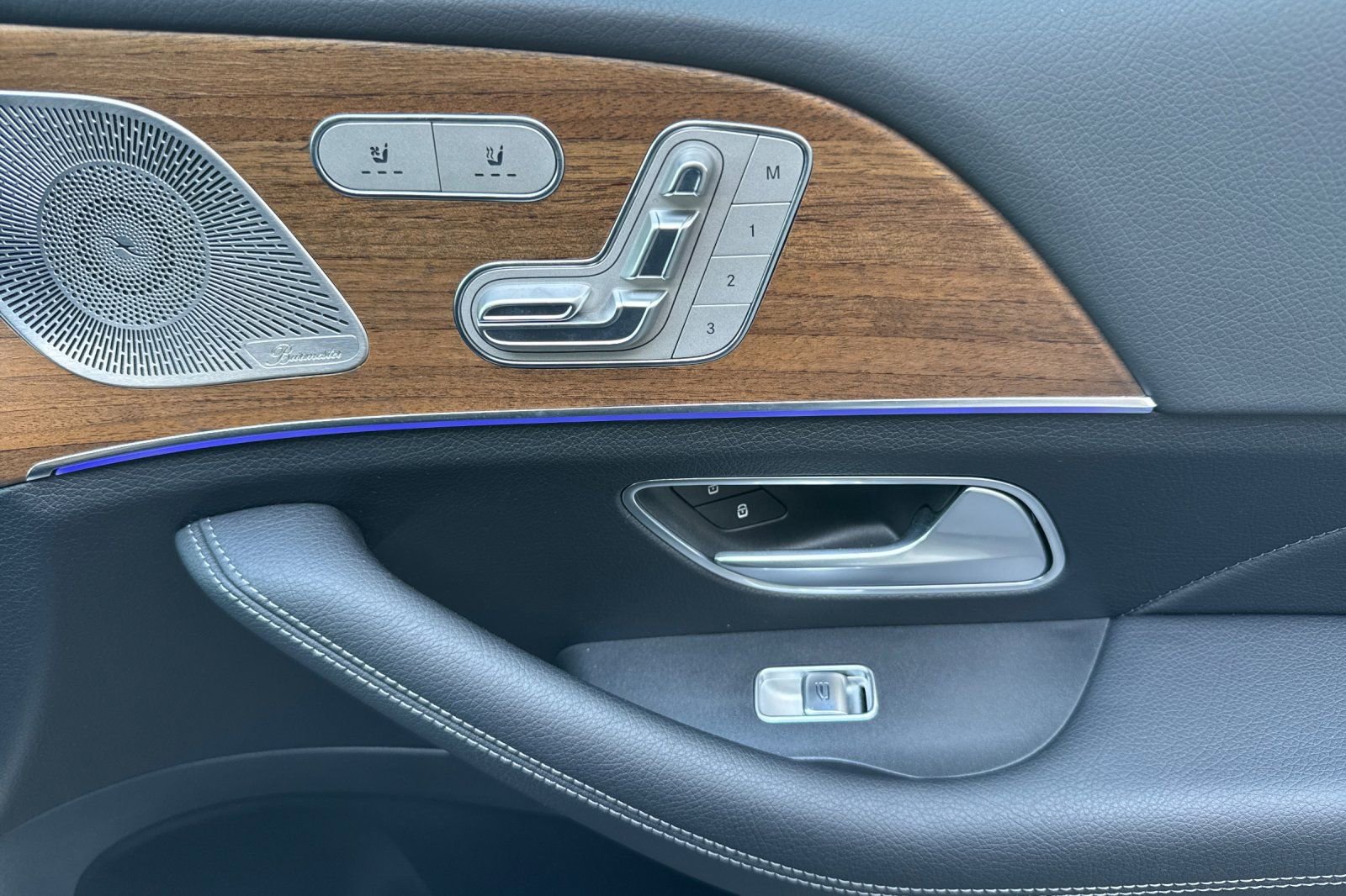 Certified 2025 Mercedes-Benz GLE 450 4MATIC image 20