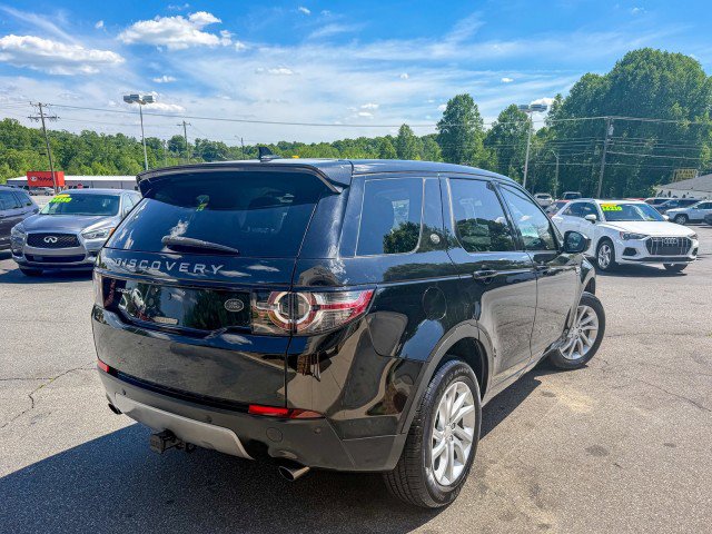 Used 2016 Land Rover Discovery Sport HSE AWD/4WD image 4