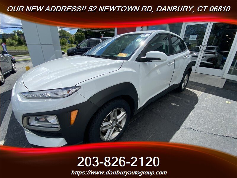 Used 2021 Hyundai Kona SE FWD image 2