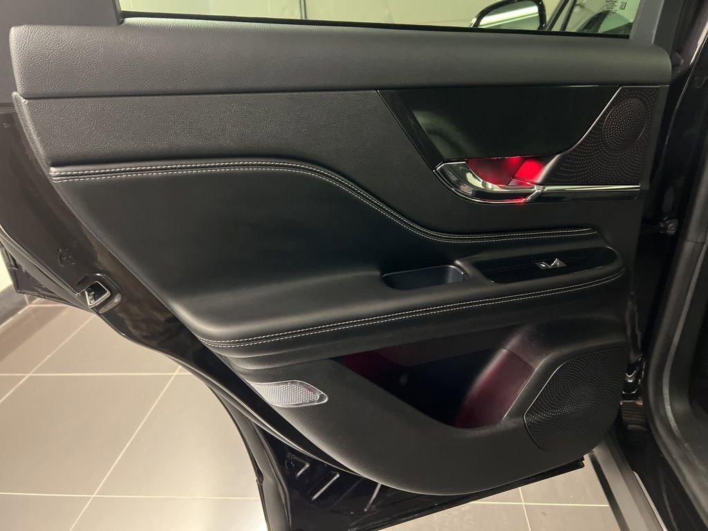 Certified 2023 Lincoln Corsair Reserve w/ Equipment Group 201A image 34