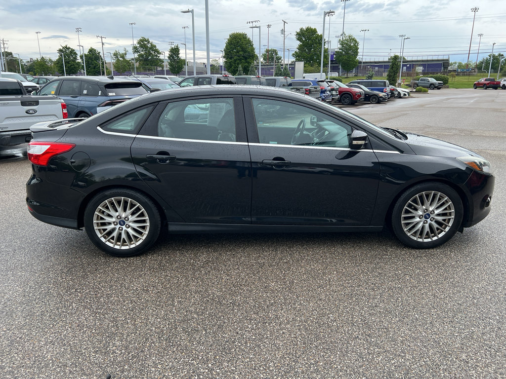 Used 2014 Ford Focus Titanium FWD image 4