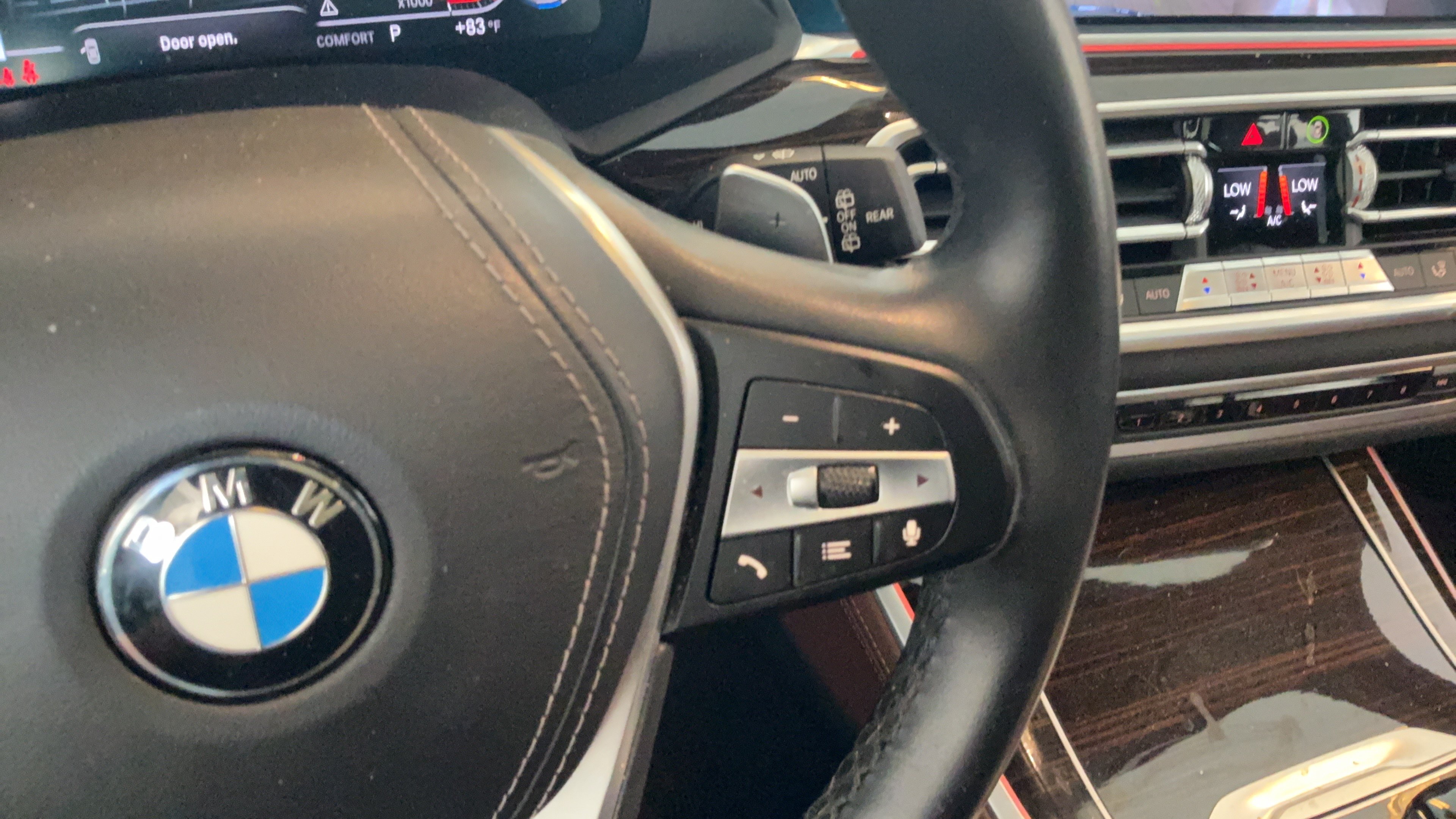 Used 2020 BMW X5 sDrive40i w/ Premium Package RWD image 18