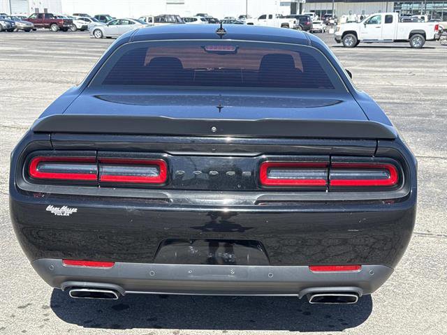 Used 2021 Dodge Challenger R/T w/ Blacktop Package image 5