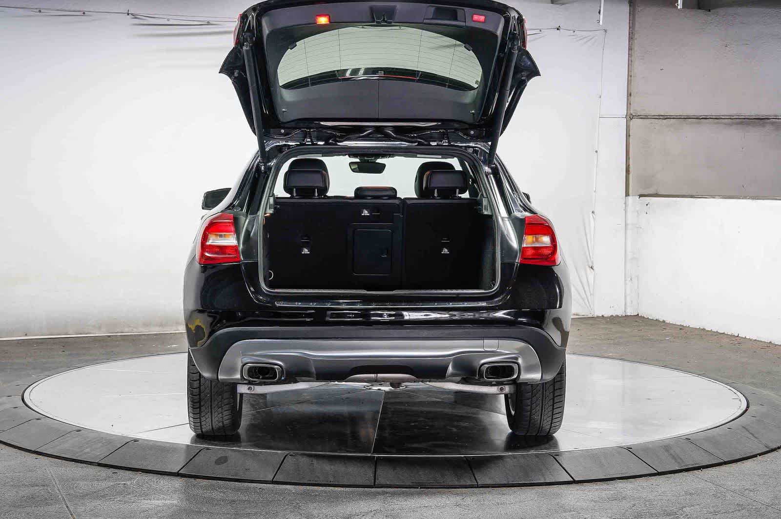 Used 2016 Mercedes-Benz GLA 250 image 26
