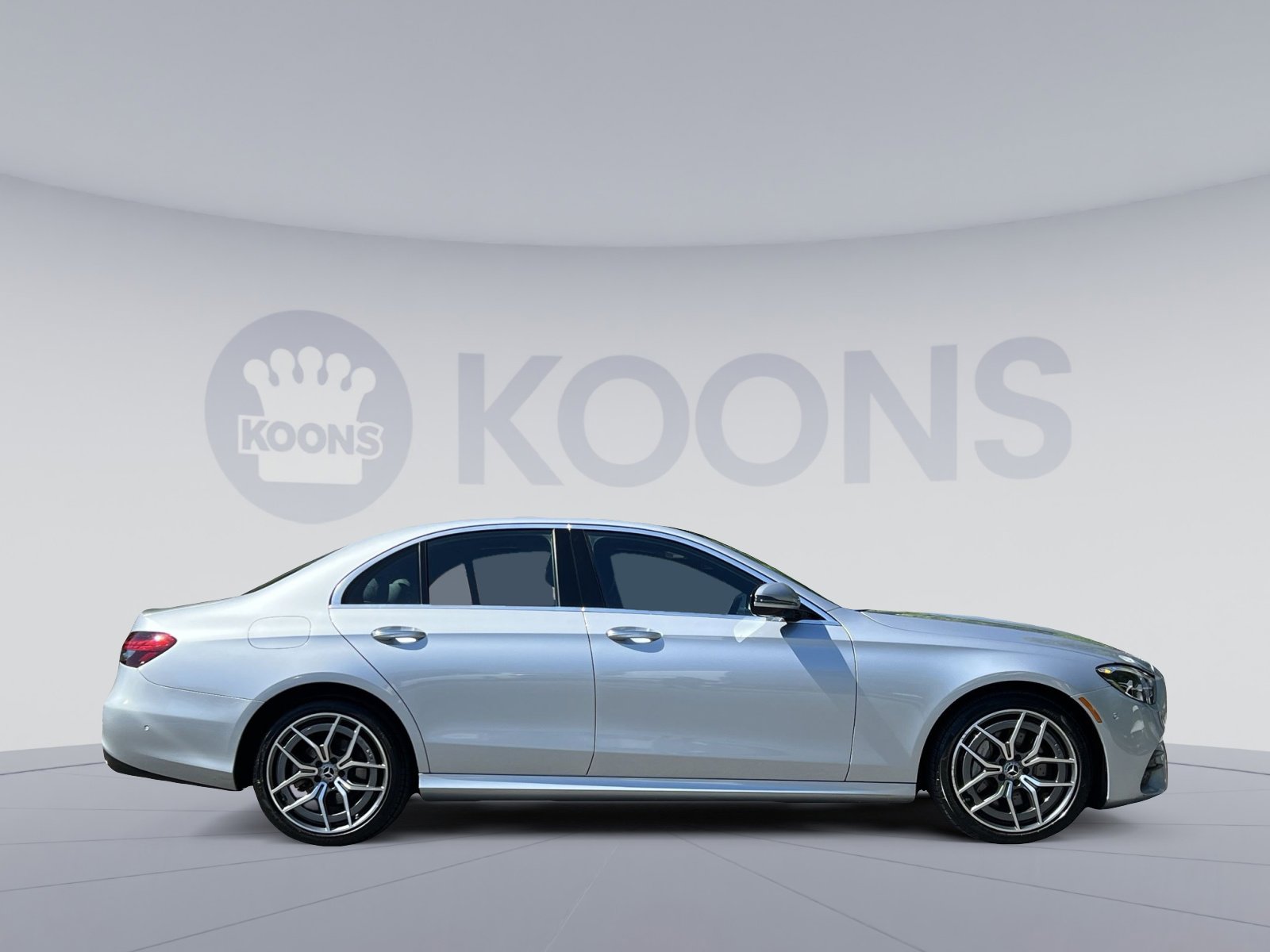 Used 2021 Mercedes-Benz E 350 4MATIC Sedan w/ Premium Package image 12