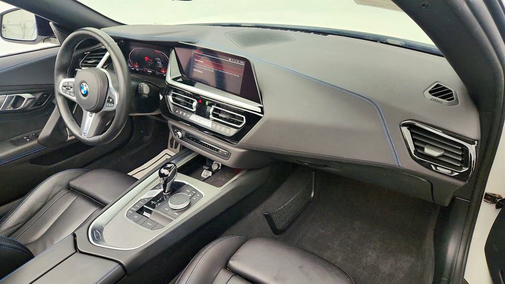 Used 2022 BMW Z4 sDrive30i w/ Dynamic Handling Package image 25