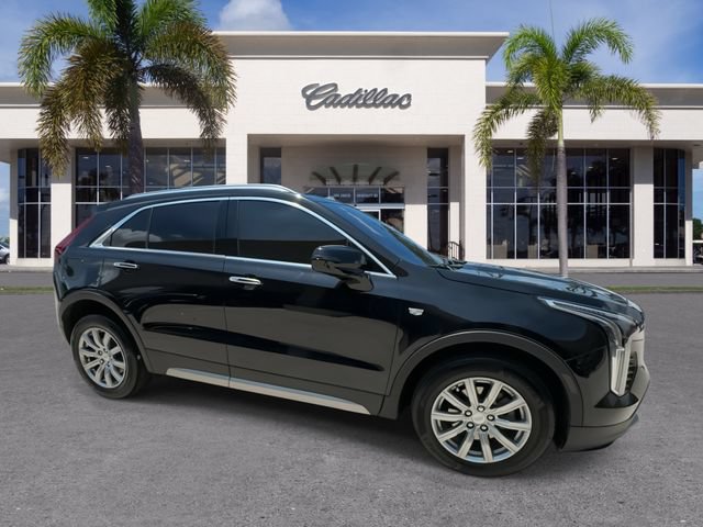 Certified 2023 Cadillac XT4 Premium Luxury FWD image 17