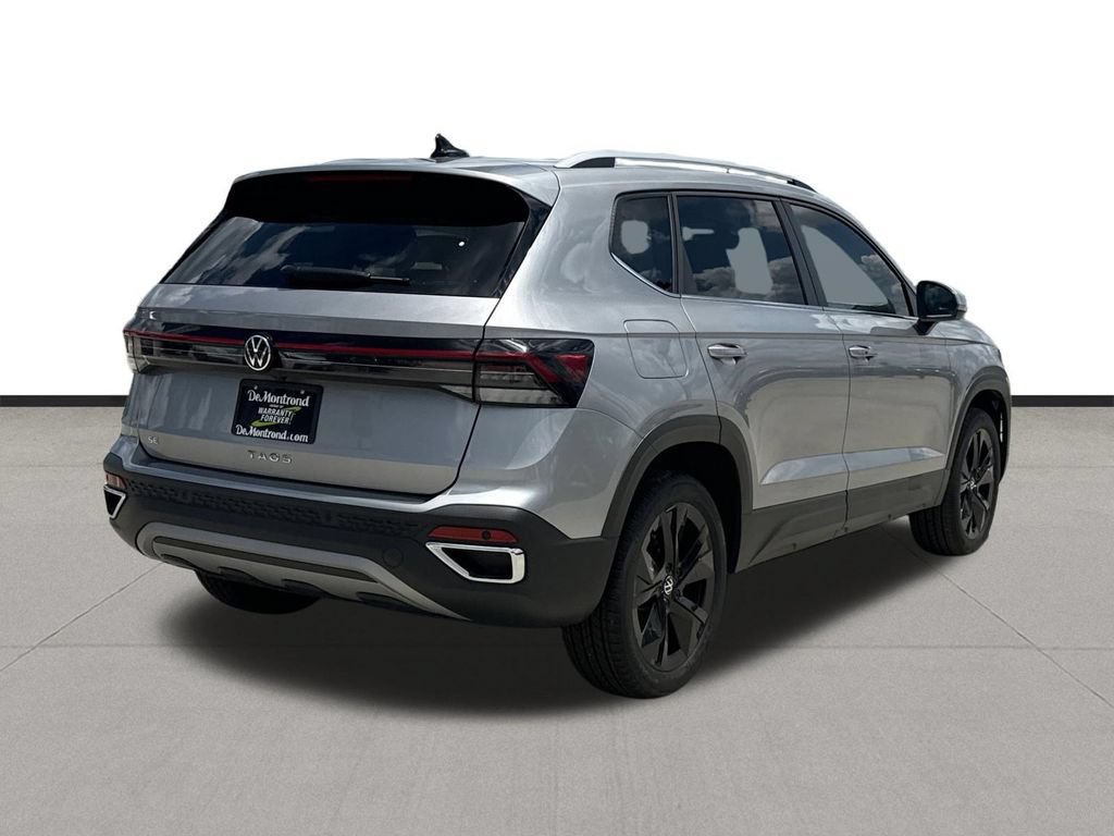 New 2026 Volkswagen Taos SE FWD image 5