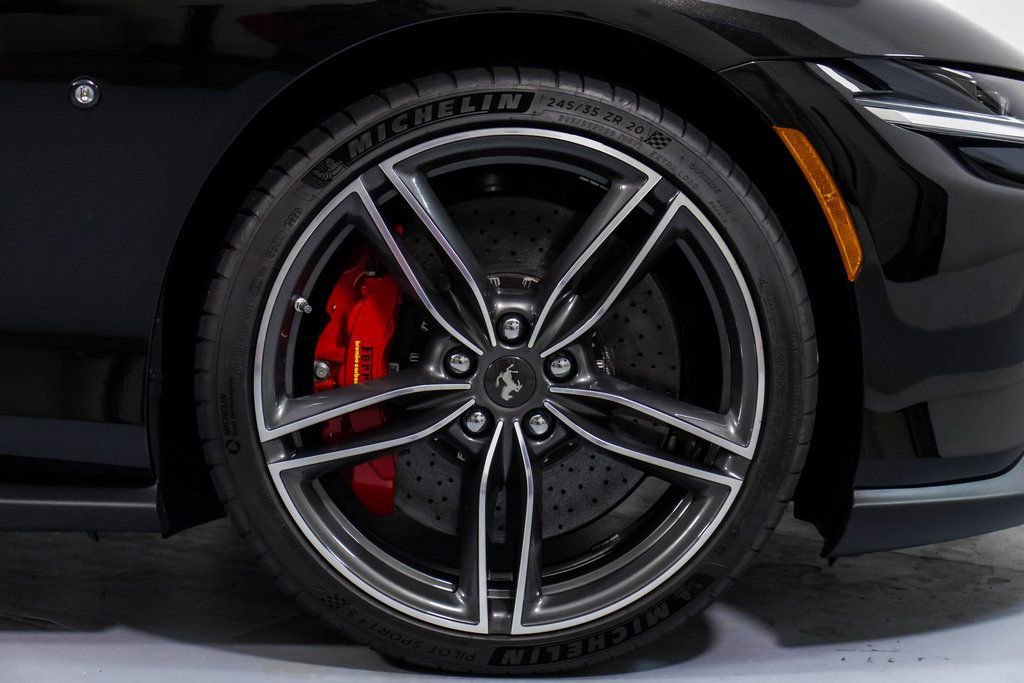 Certified 2024 Ferrari Roma Spider image 58