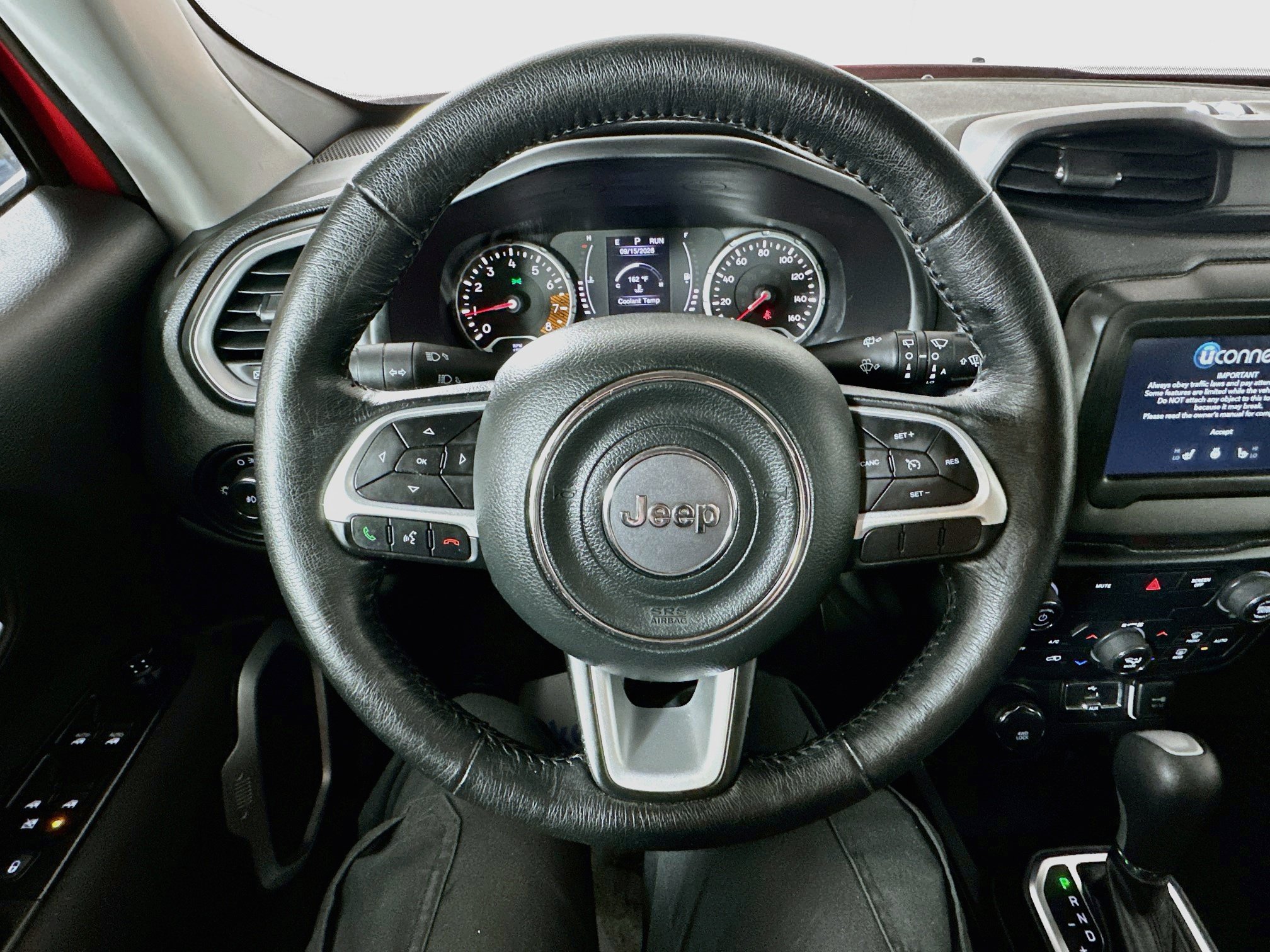 Used 2020 Jeep Renegade Latitude w/ Cold Weather Group AWD/4WD image 11
