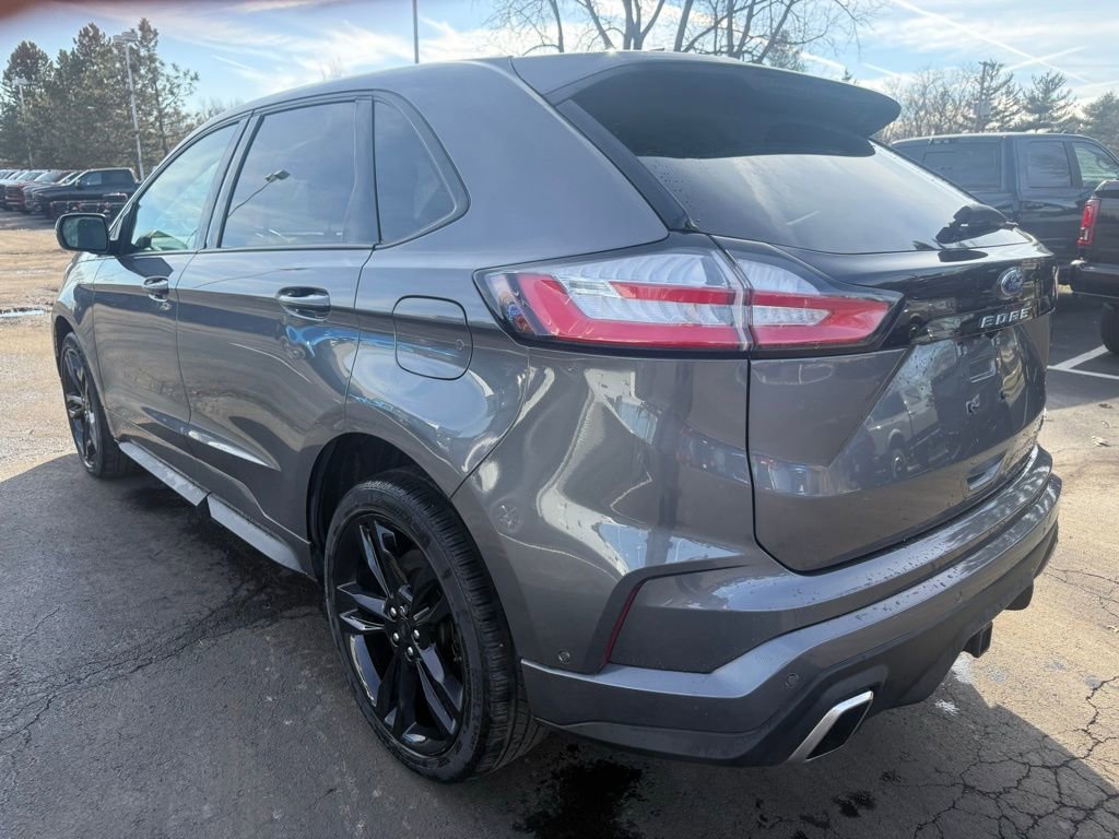 Used 2019 Ford Explorer Limited w/ Class III Trailer Tow Package image 5
