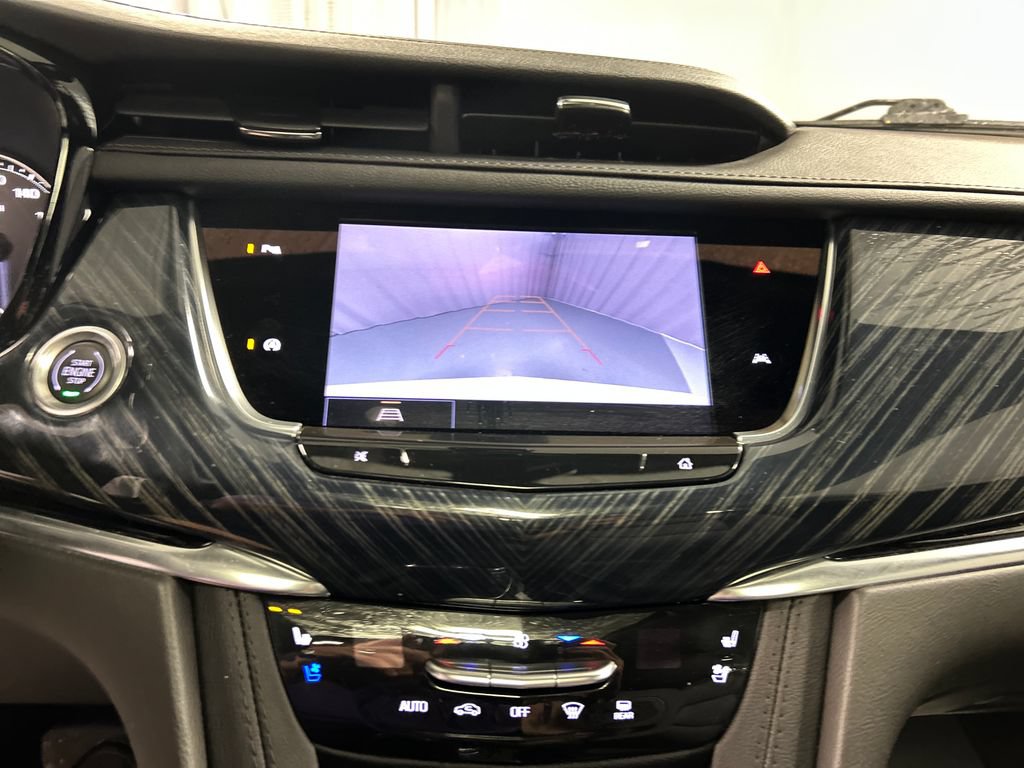 Used 2024 Cadillac XT6 Premium Luxury AWD/4WD image 18