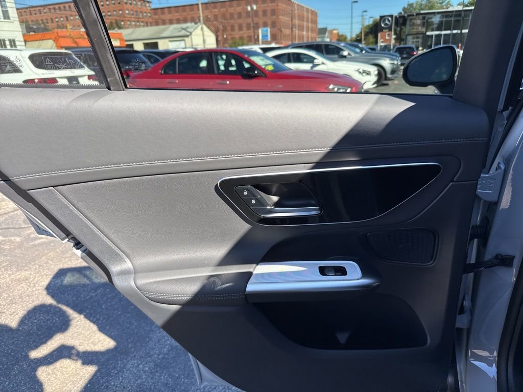 New 2026 Mercedes-Benz GLC 300 4MATIC image 18