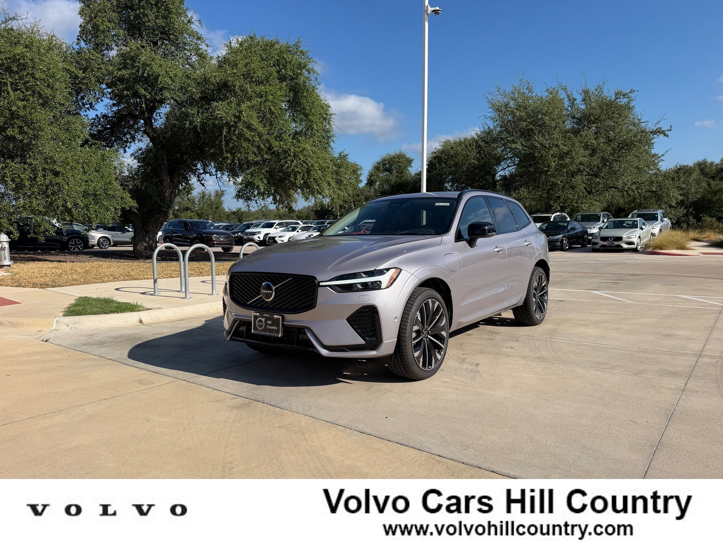 New 2026 Volvo XC60 T8 Ultra w/ Protection Package Premier