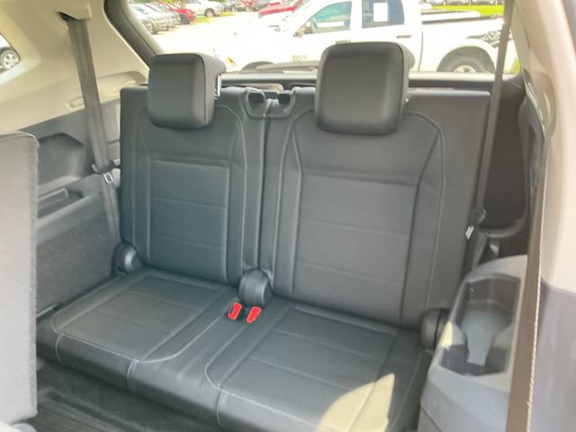 Used 2019 Volkswagen Tiguan SE w/ Panoramic Sunroof Package FWD image 27